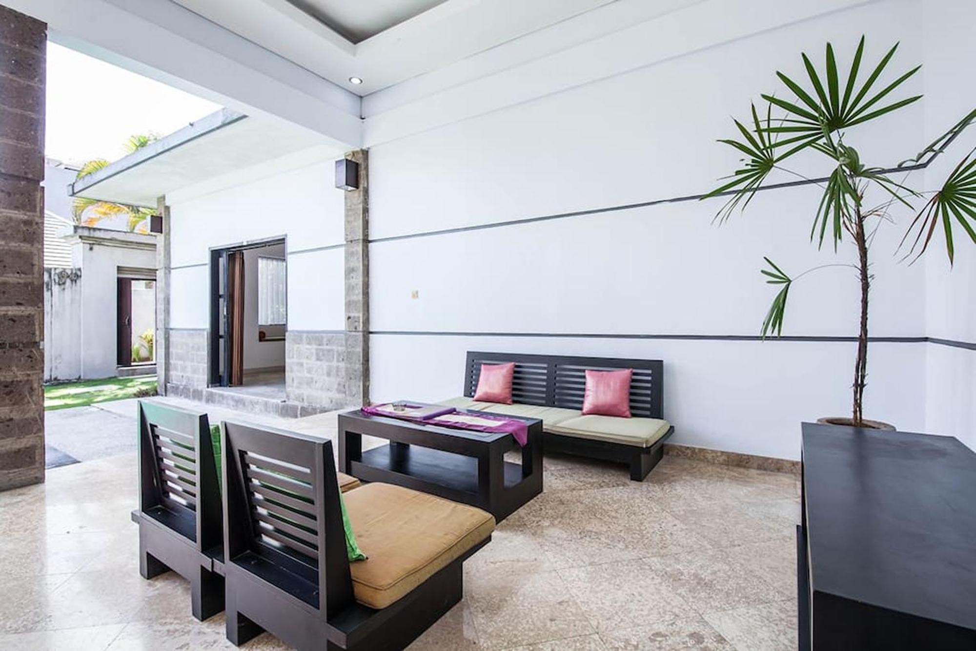 Bali Merita Villa Kerobokan  Exterior photo